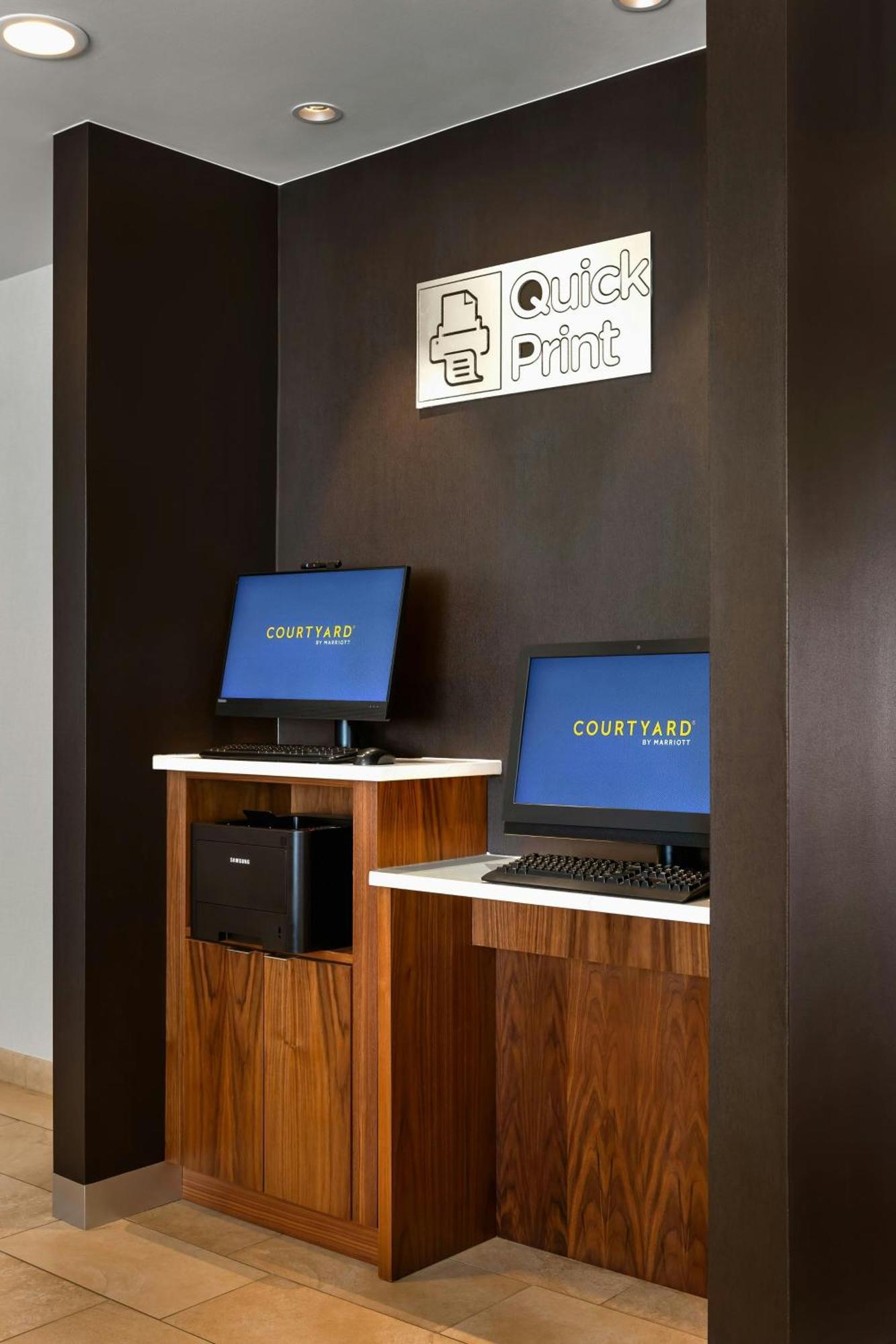Courtyard By Marriott Minneapolis-St. Paul Airport Mendota Heights Buitenkant foto