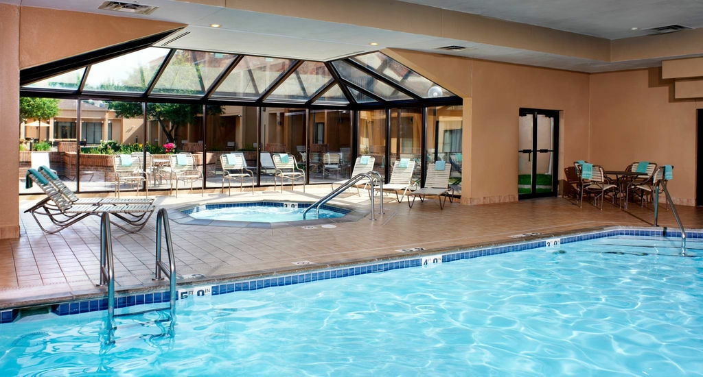 Courtyard By Marriott Minneapolis-St. Paul Airport Mendota Heights Buitenkant foto