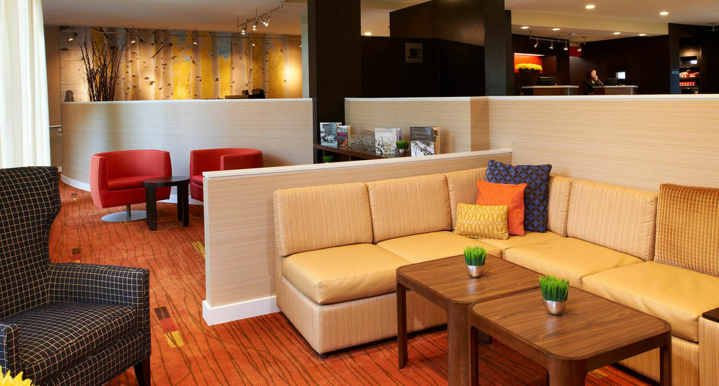 Courtyard By Marriott Minneapolis-St. Paul Airport Mendota Heights Buitenkant foto
